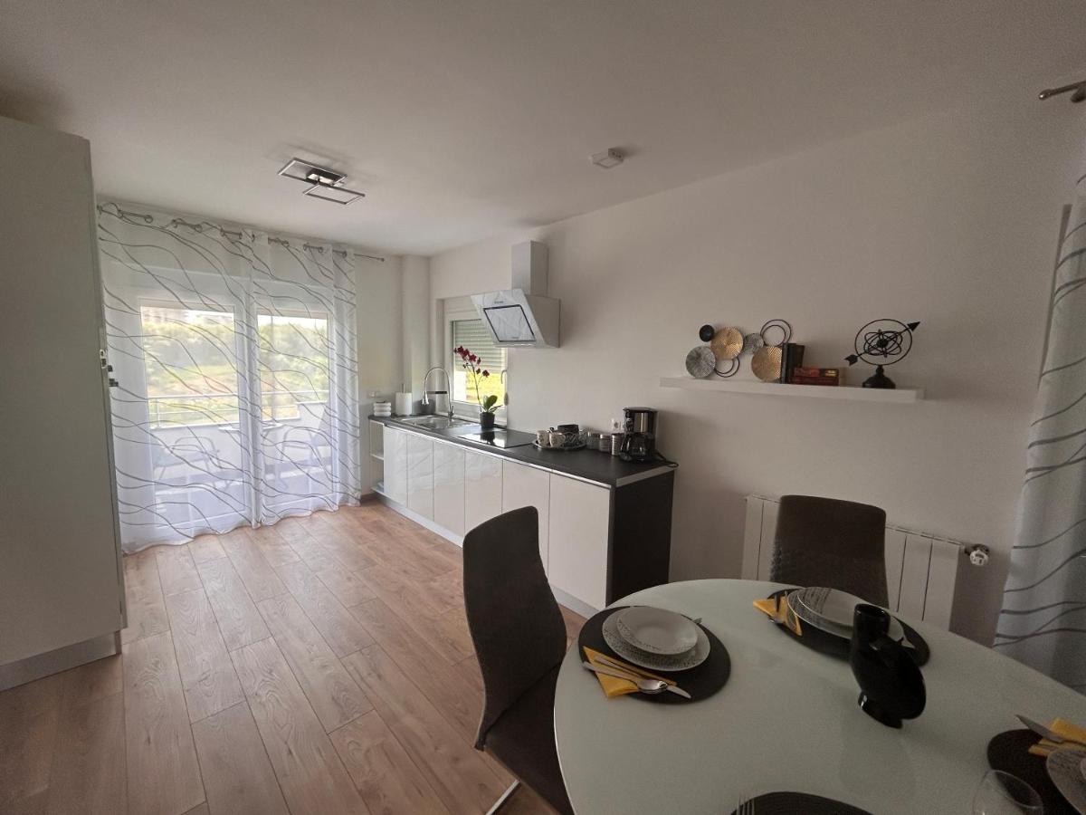 Apartmani Ana&Vesna Karlovac Buitenkant foto
